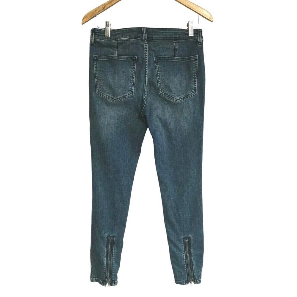 We The Free Denim Jean Medium Wash Pocket Zip Hem Stretch Denim Size 28 - Picture 5 of 7